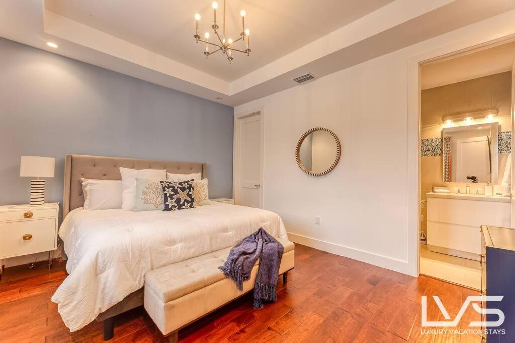 Holiday home Victoria - Walk To Olas - 4 Bed 4 Bath Fort Lauderdale