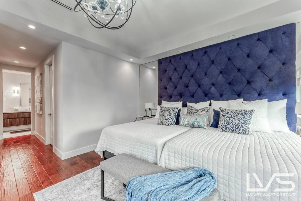 Holiday home Victoria - Walk To Olas - 4 Bed 4 Bath