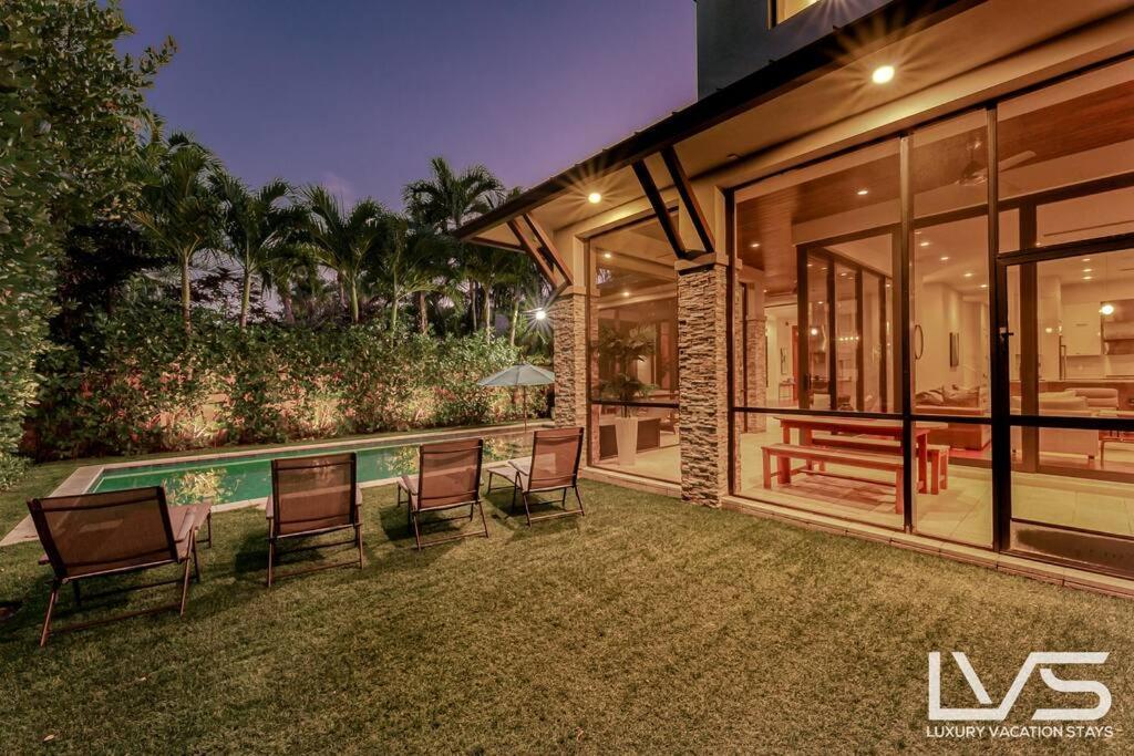 Holiday home Victoria - Walk To Olas - 4 Bed 4 Bath