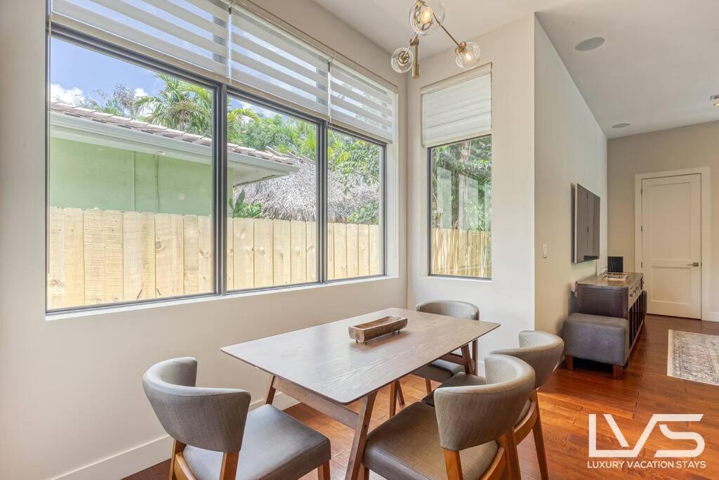 Holiday home Victoria - Walk To Olas - 4 Bed 4 Bath Fort Lauderdale