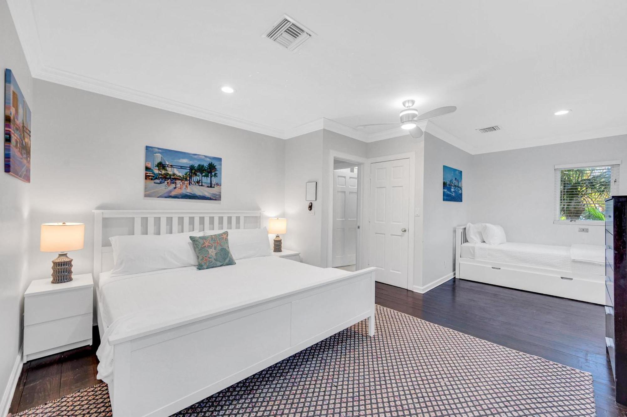 Private Neighborhood Heated Pool Lush Surroundings Harbor Key Resldences * Fort Lauderdale