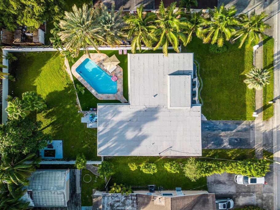 Holiday home Game & Chill Manor - Arcade - Pool - Pool Table Fort Lauderdale