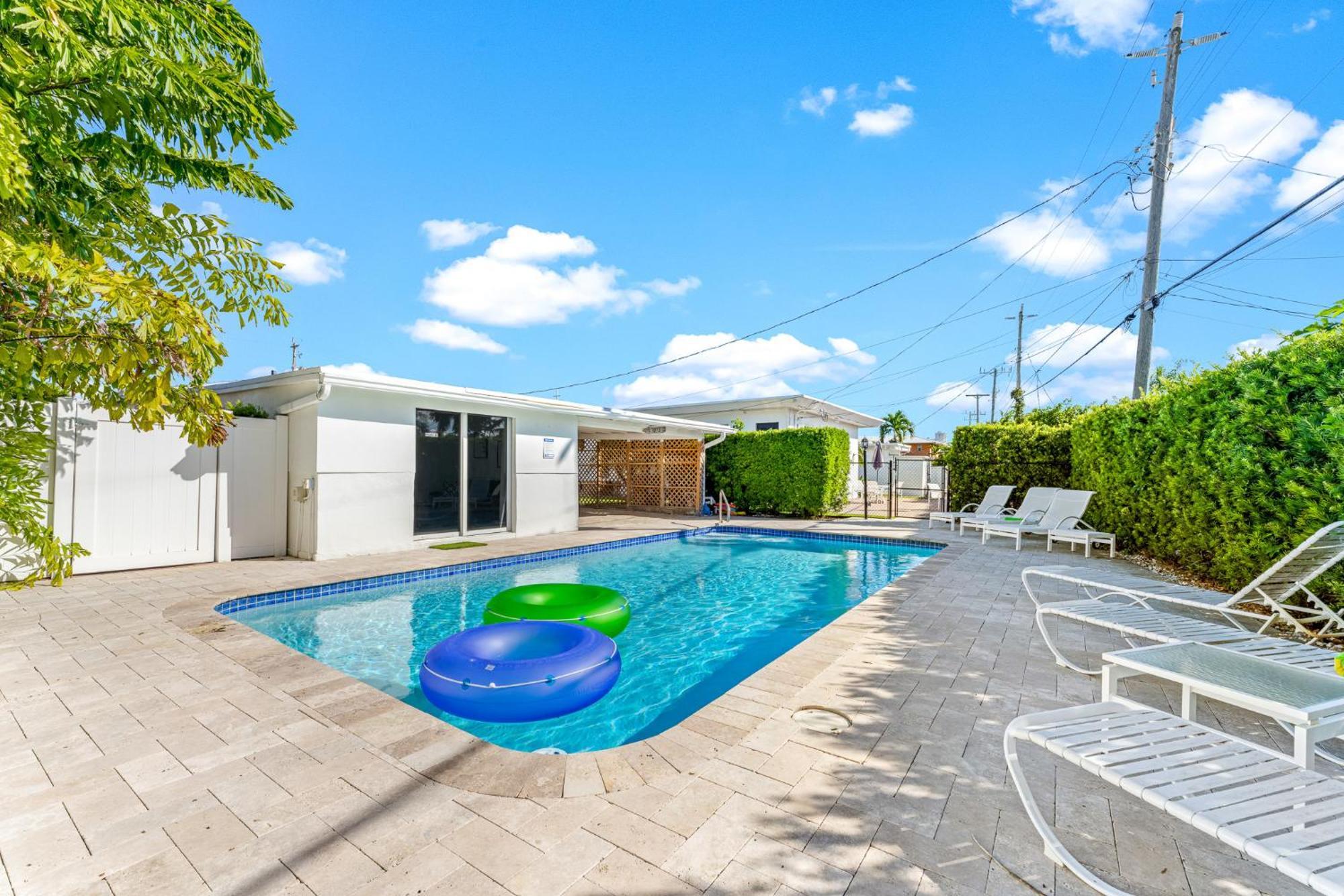 Steps From The Beach-all Renovated Unit #3 Apartment Fort Lauderdale