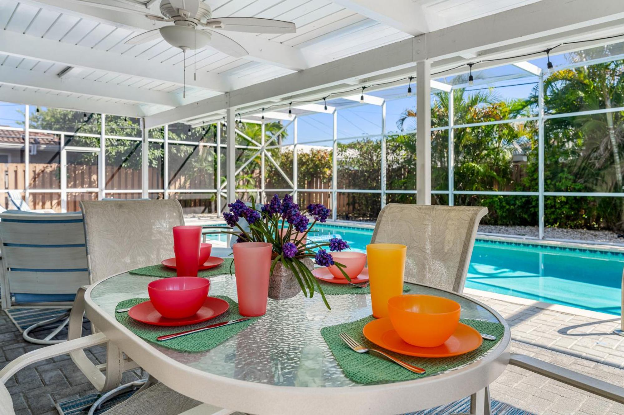 New Awesome 43, Few Min Walk From The ! * Fort Lauderdale