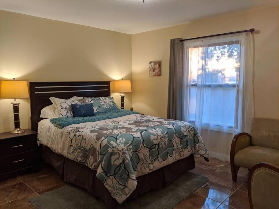 Spacious House In Lauderdale - Minutes From