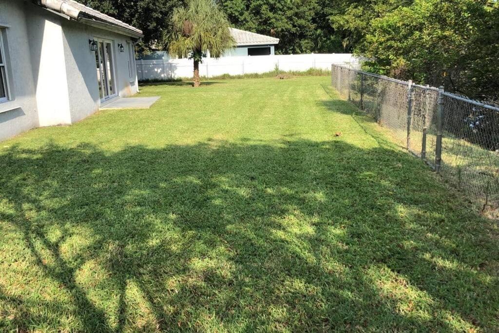 Spacious House In Lauderdale - Minutes From * Fort Lauderdale