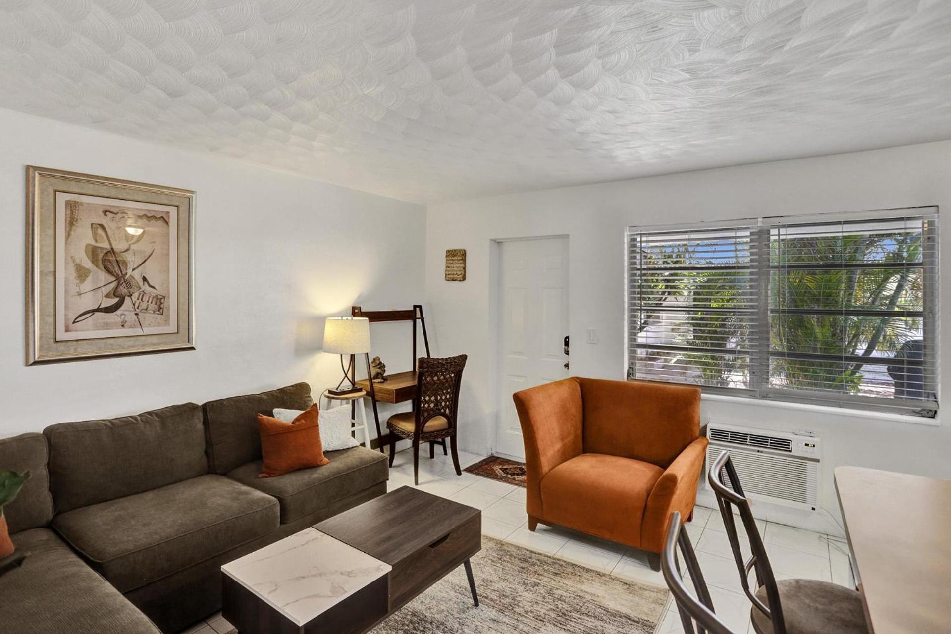 Victoria Park Regency Apartment
