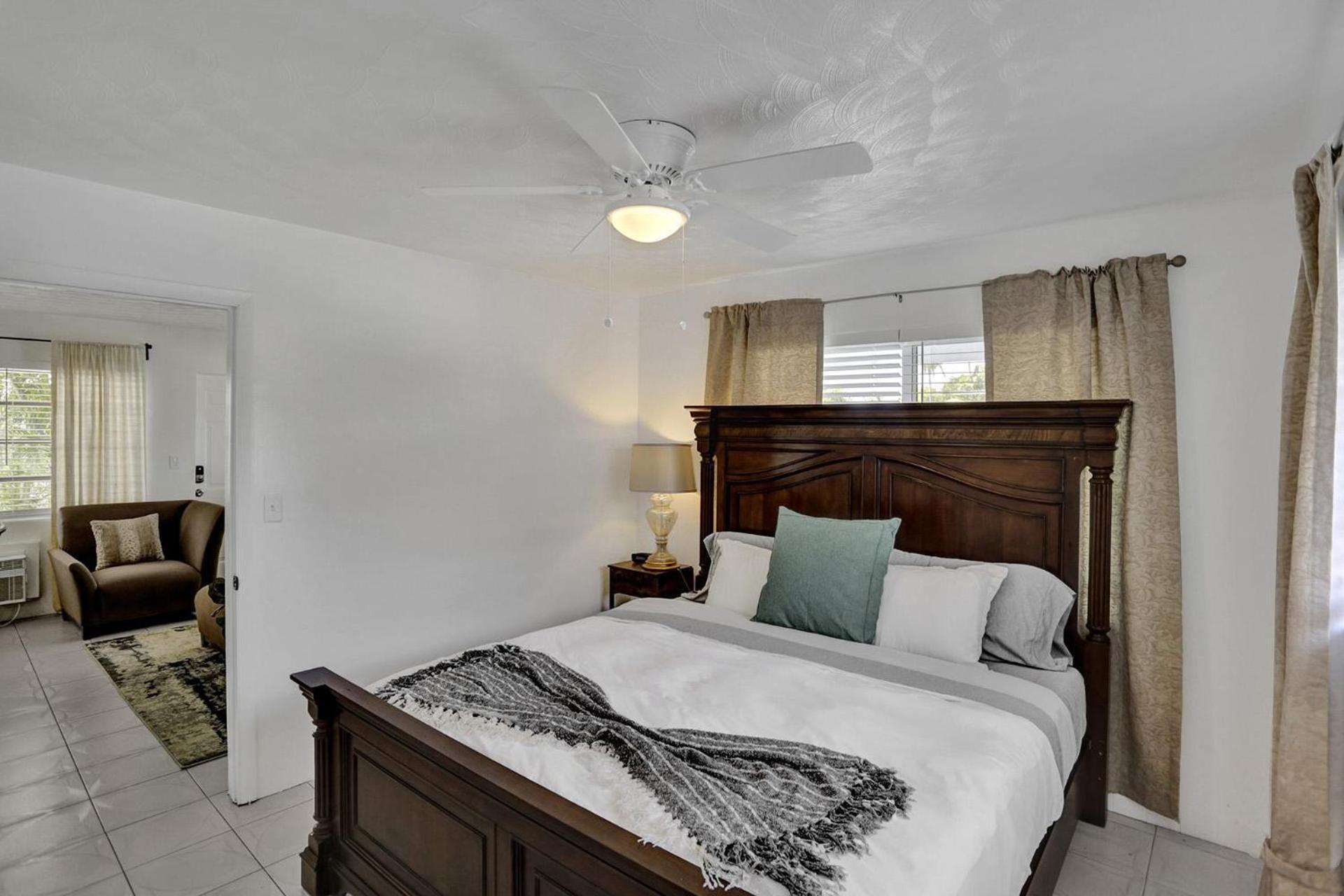 Victoria Park Regency Apartment Fort Lauderdale