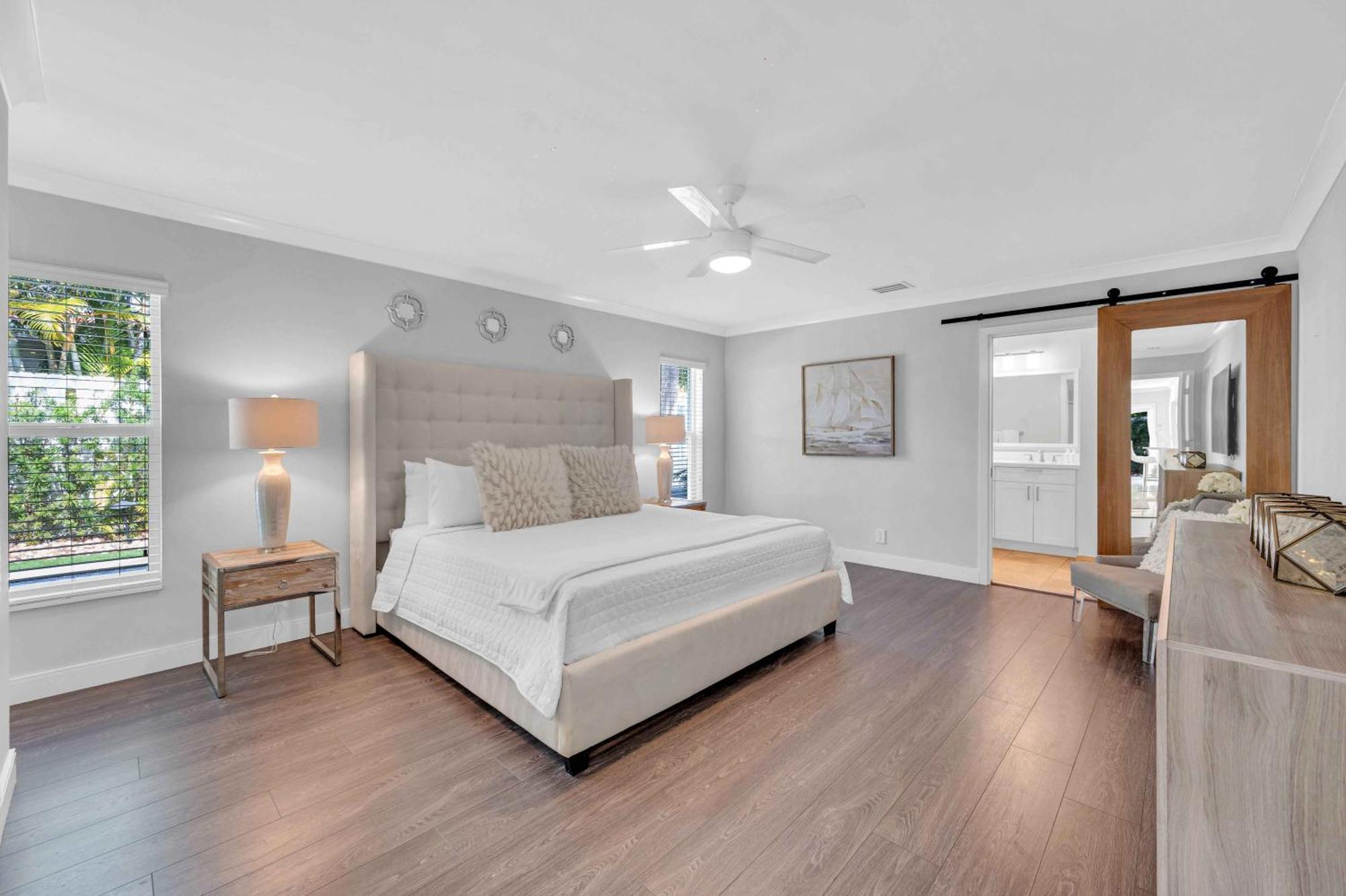 Modern Coastal Style Proximity Heated Pool Tranquility Ocean Mist Key Resldences Holiday home Fort Lauderdale