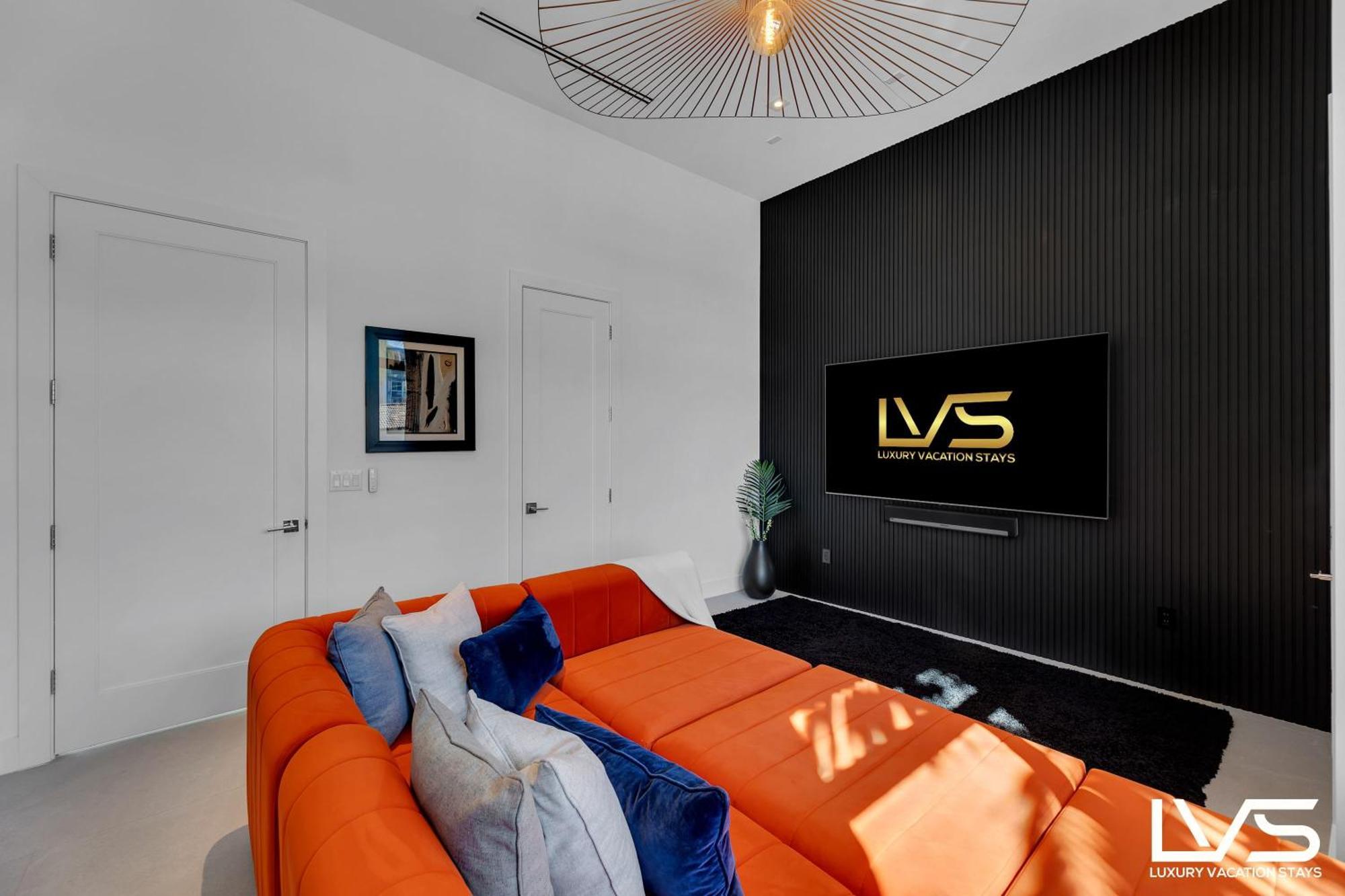 Holiday home Villabella Luxe 100ft Waterfront With 6bedrooms65bathrooms 5 Minute To Chefaposs Kitchen Heated Poolhot Tub Outdoor Bbq Kitchen Sonos *