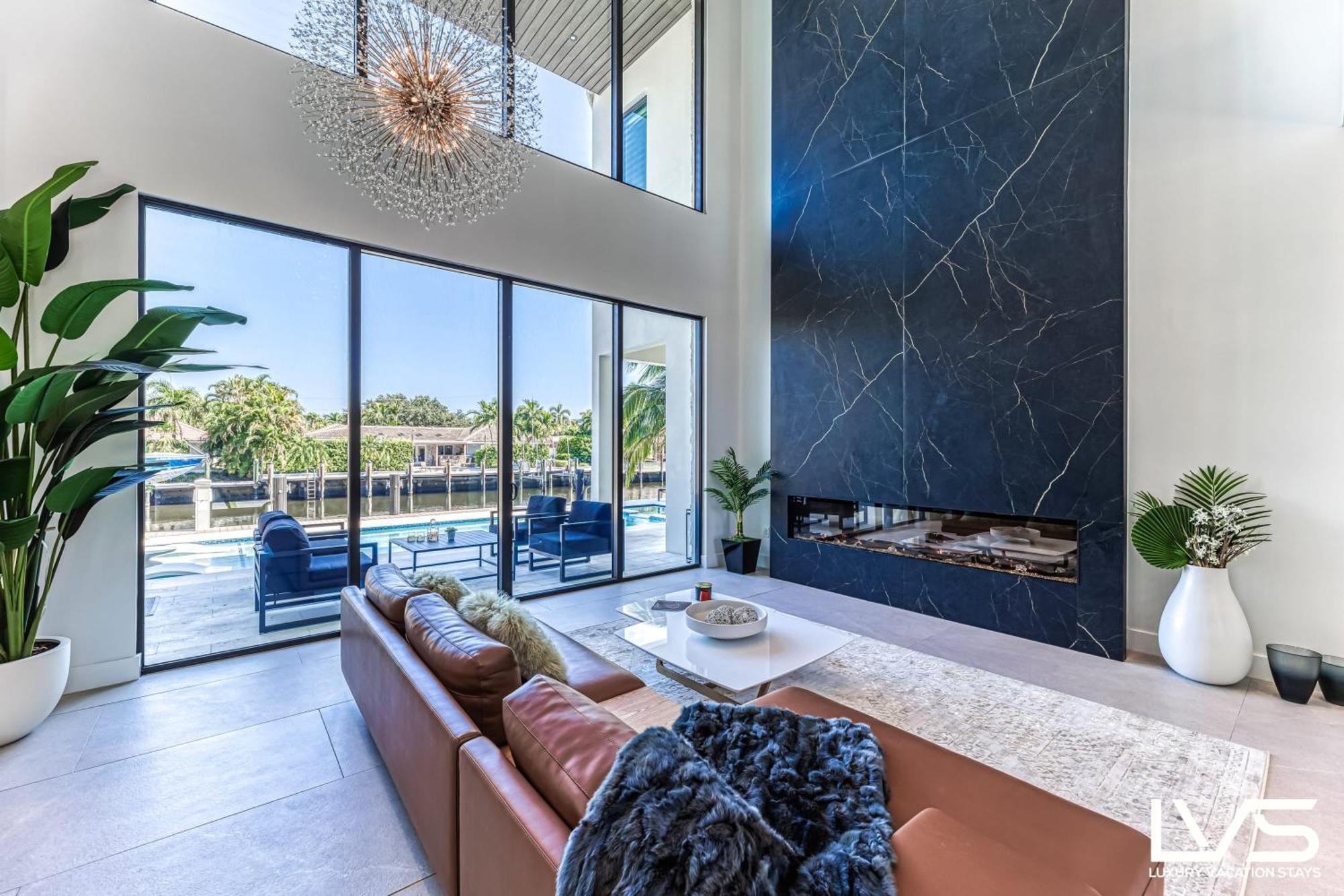 Holiday home Villabella Luxe 100ft Waterfront With 6bedrooms65bathrooms 5 Minute To Chefaposs Kitchen Heated Poolhot Tub Outdoor Bbq Kitchen Sonos *