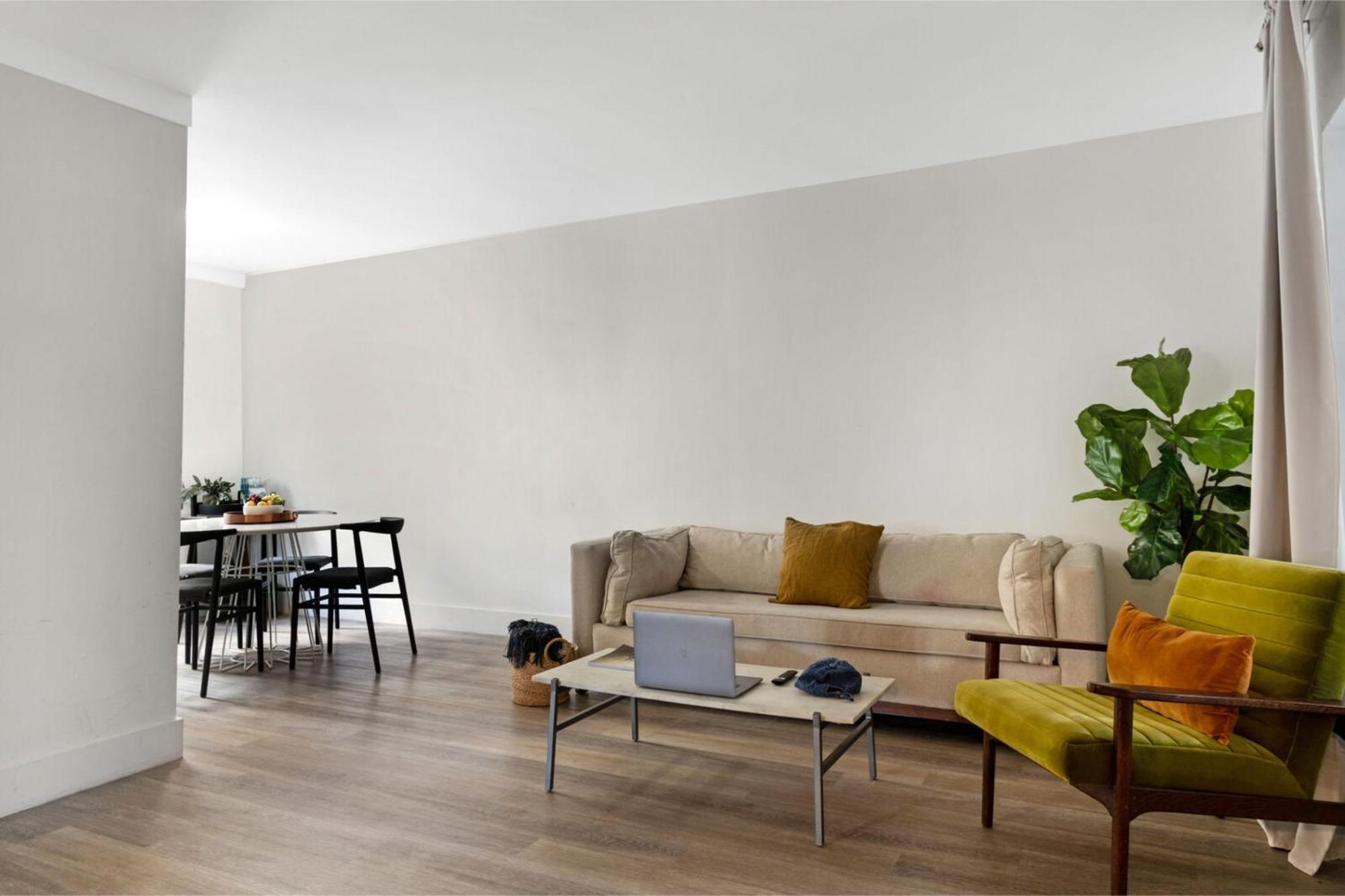 Apartment Roami At The Palm