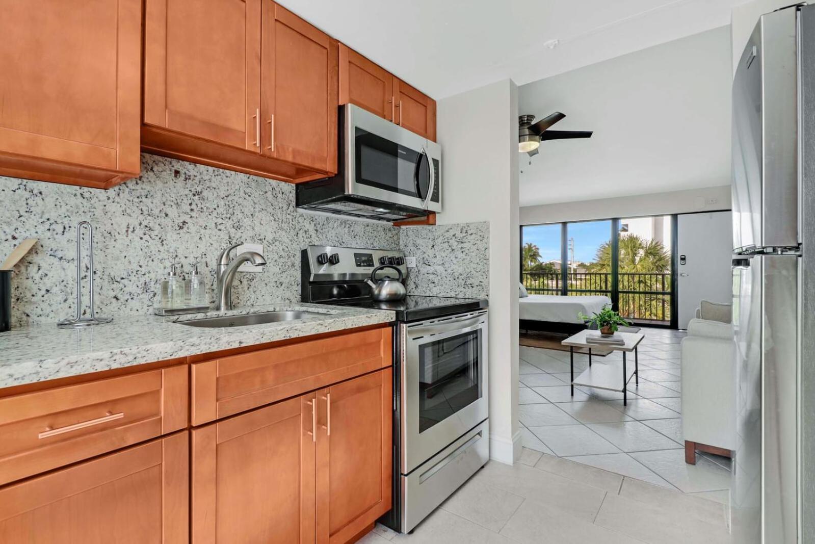 Apartment Roami At The Palm *