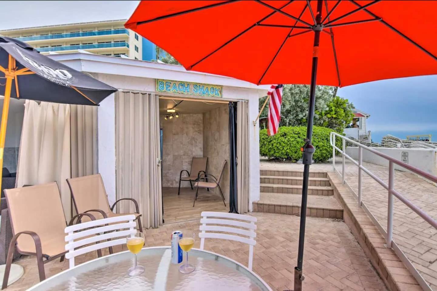 Beachfront Luxury Pool L Sea View