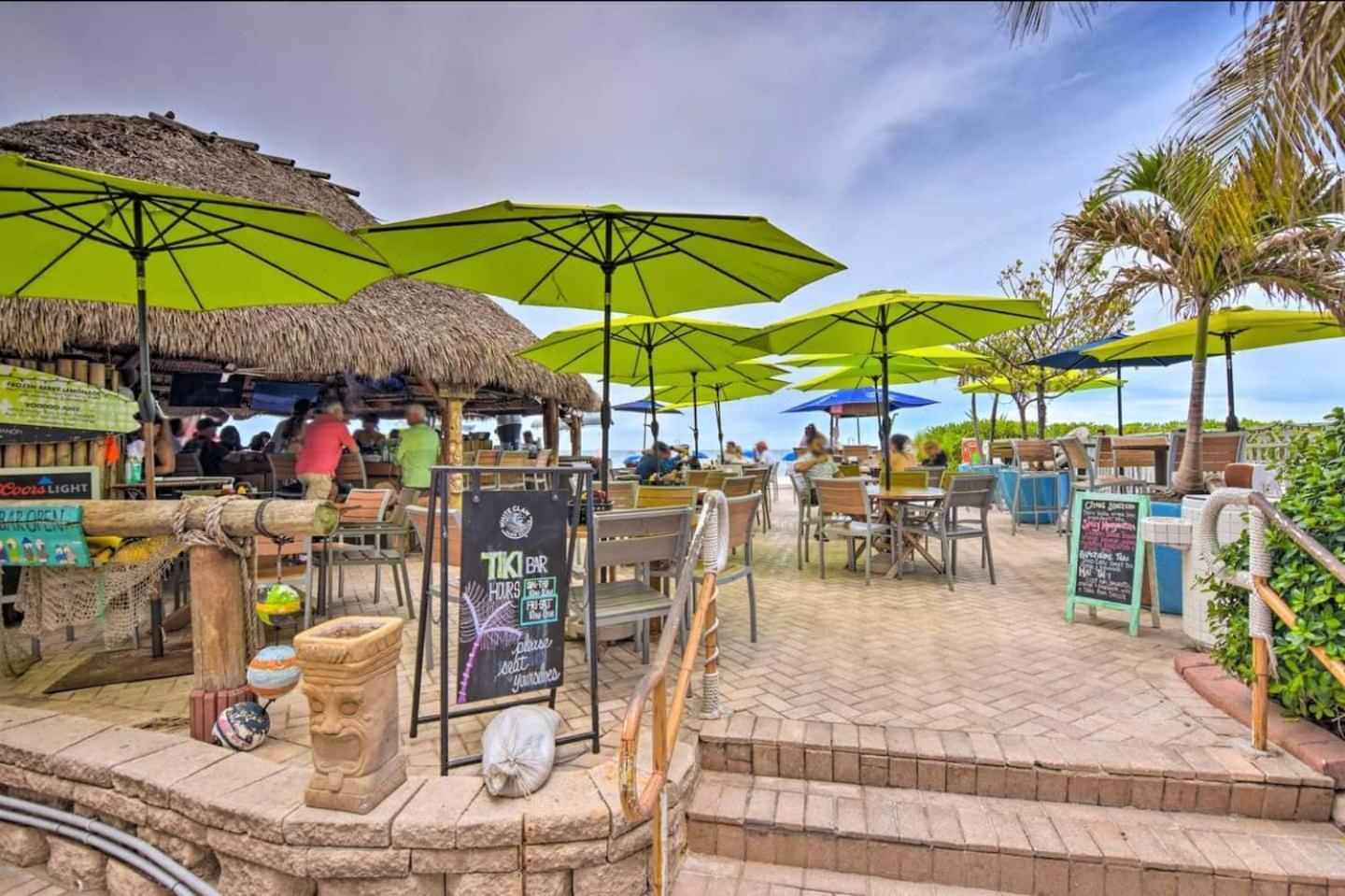 Beachfront Luxury Pool L Sea View Fort Lauderdale