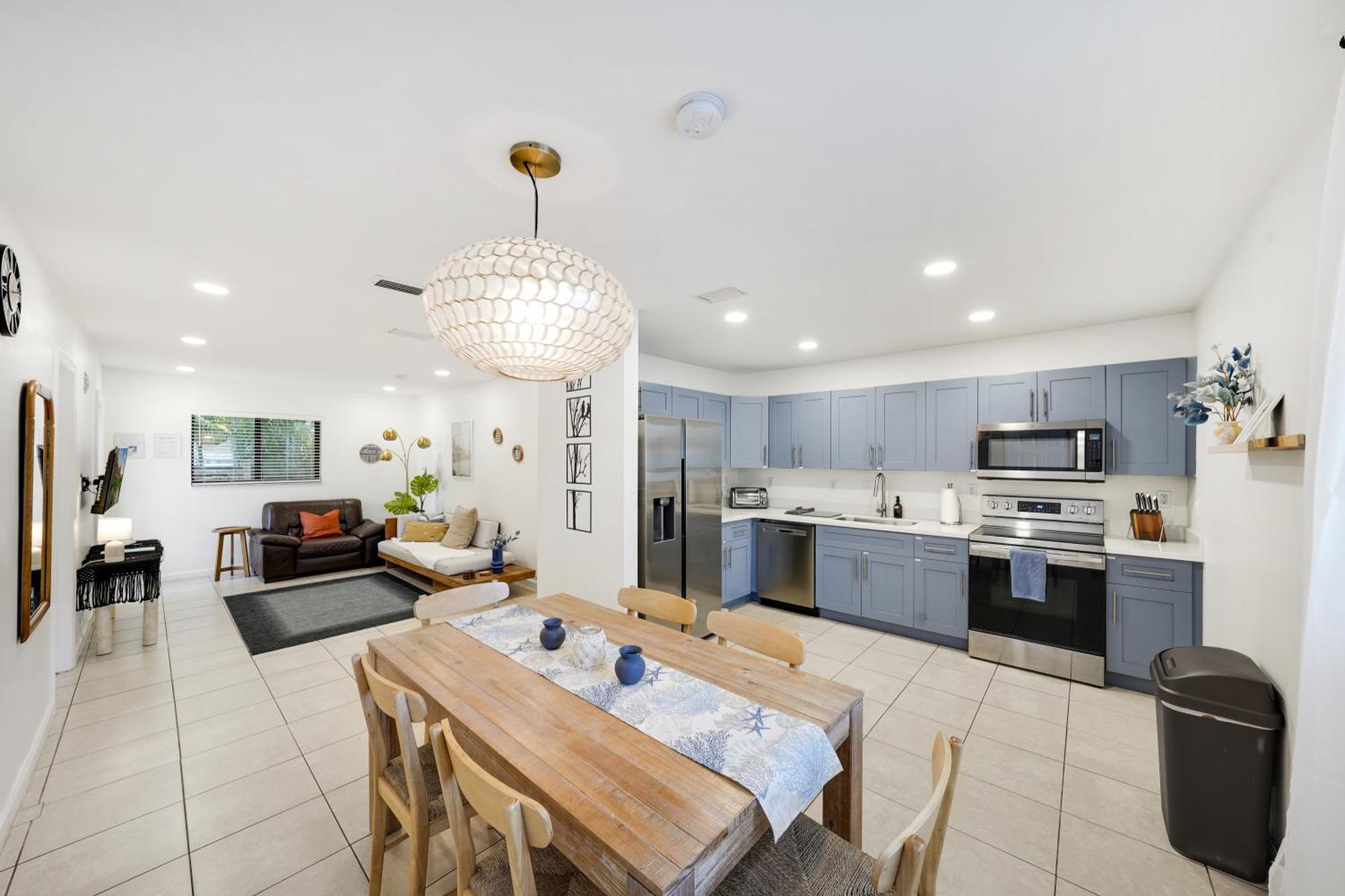 Oakland Oasis By Pmi
