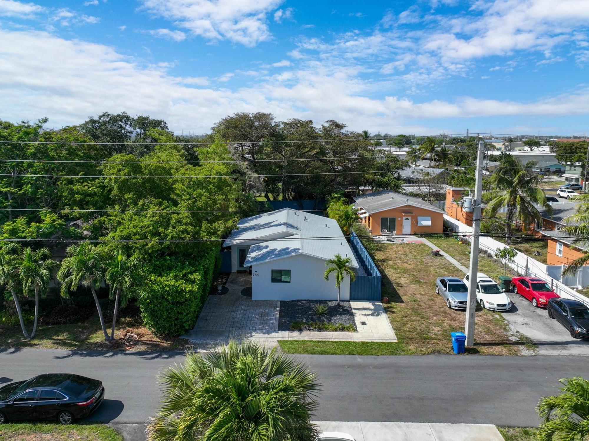 Oakland Oasis By Pmi Holiday home Fort Lauderdale