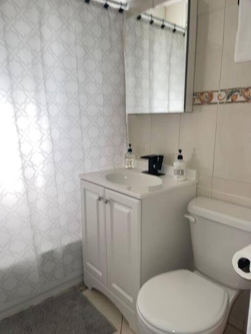 Relaxing 4 Bedroom House Perfect Florida Getaway Holiday home
