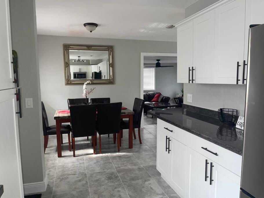 Holiday home Relaxing 4 Bedroom House Perfect Florida Getaway