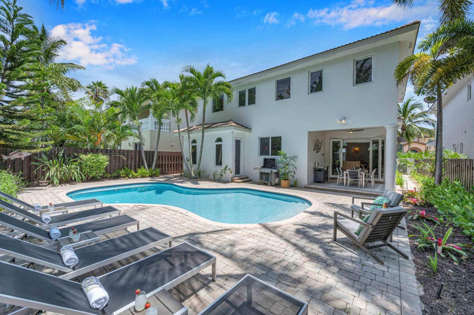 Holiday home Time Steps To With Heated Pool And Game Roomsun Key Resldences *