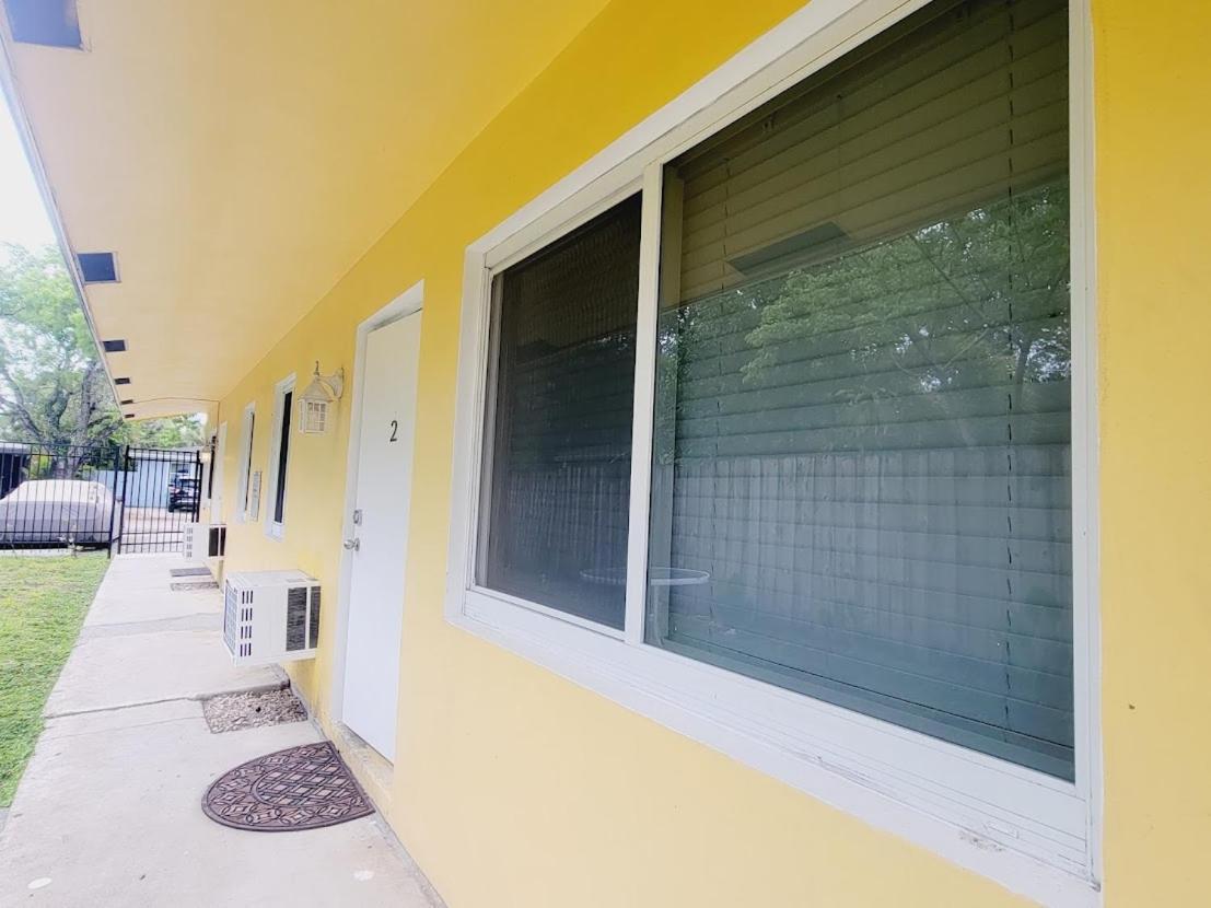 Arpe 4plex Apartment