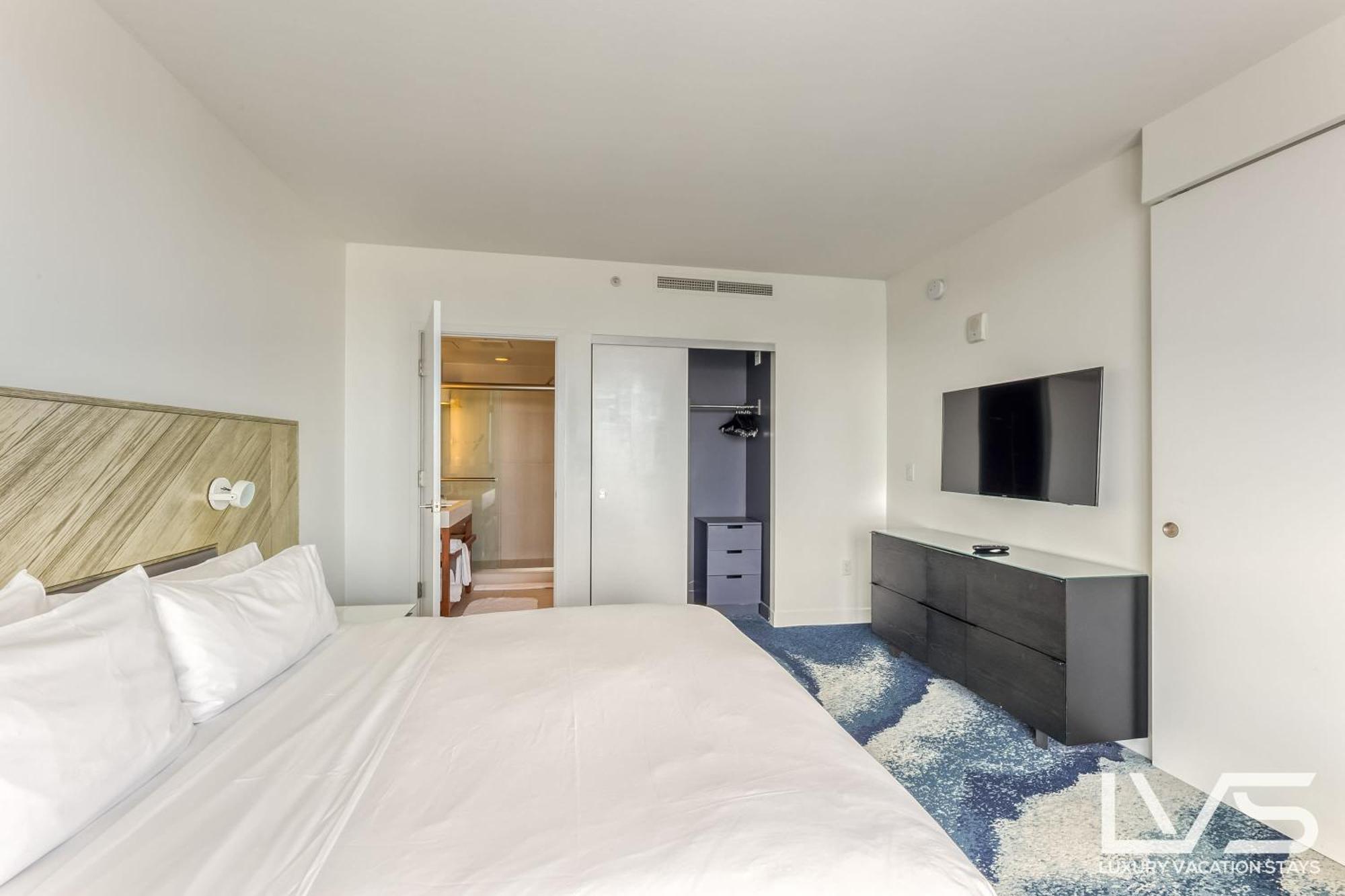 Holiday home W Ftl 1409 Beachfront 2 Bedroom & 2 Bathroom
