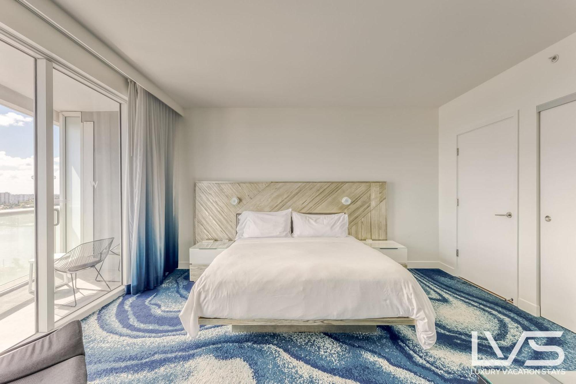 W Ftl 1409 Beachfront 2 Bedroom & 2 Bathroom *