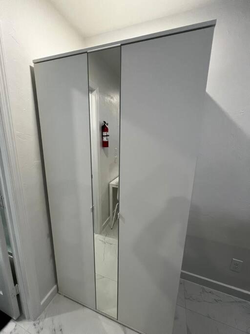 Tinyshell 5 Min To Apartment *