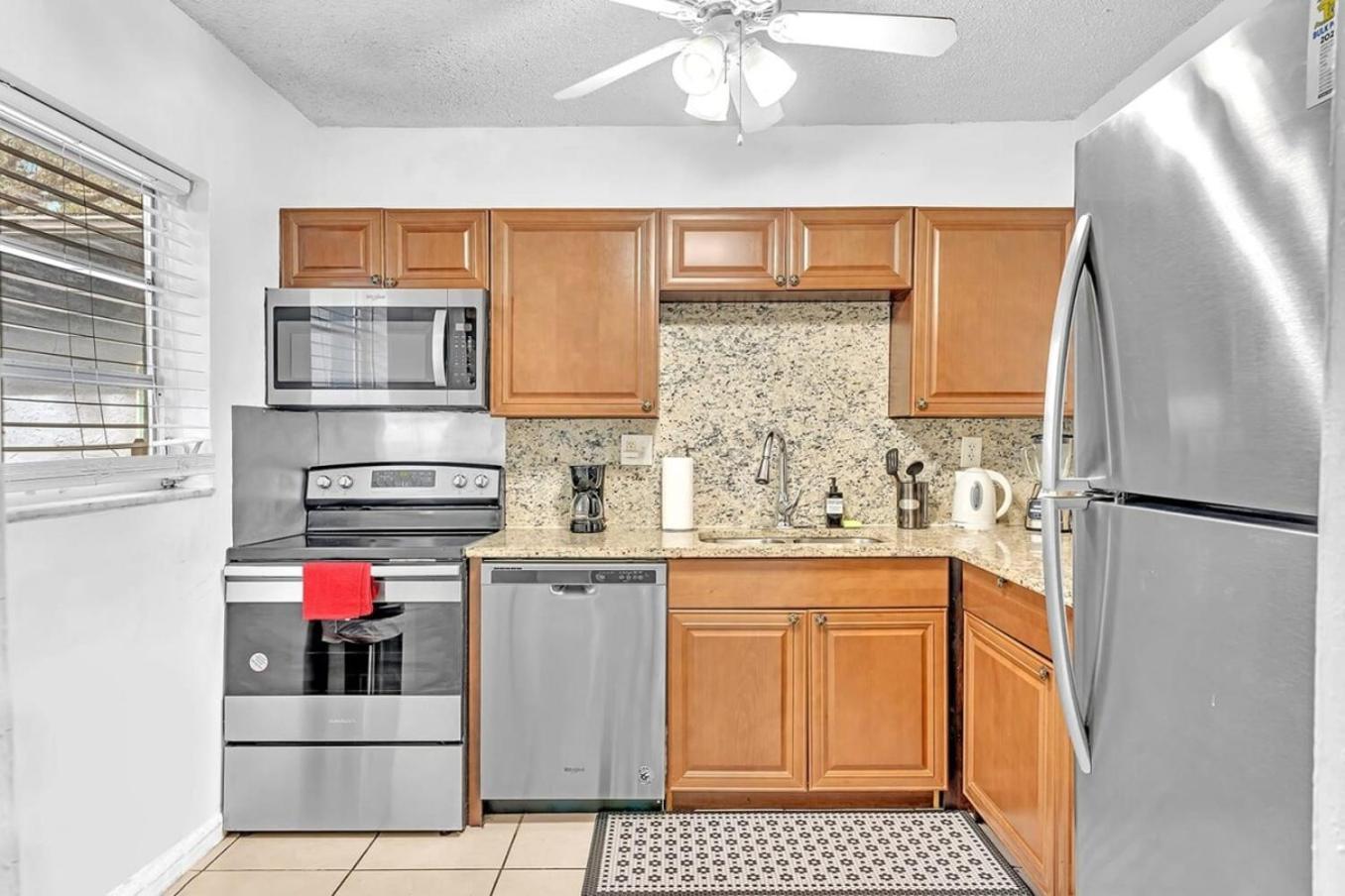 Lakeside 3 Bdrm & Casino L2 Holiday home