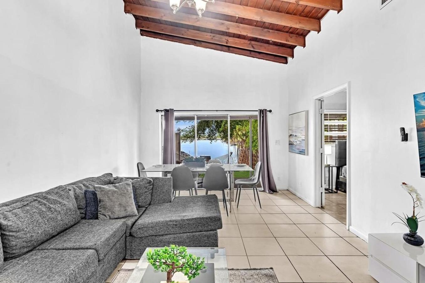 Lakeside 3 Bdrm & Casino L2 Fort Lauderdale