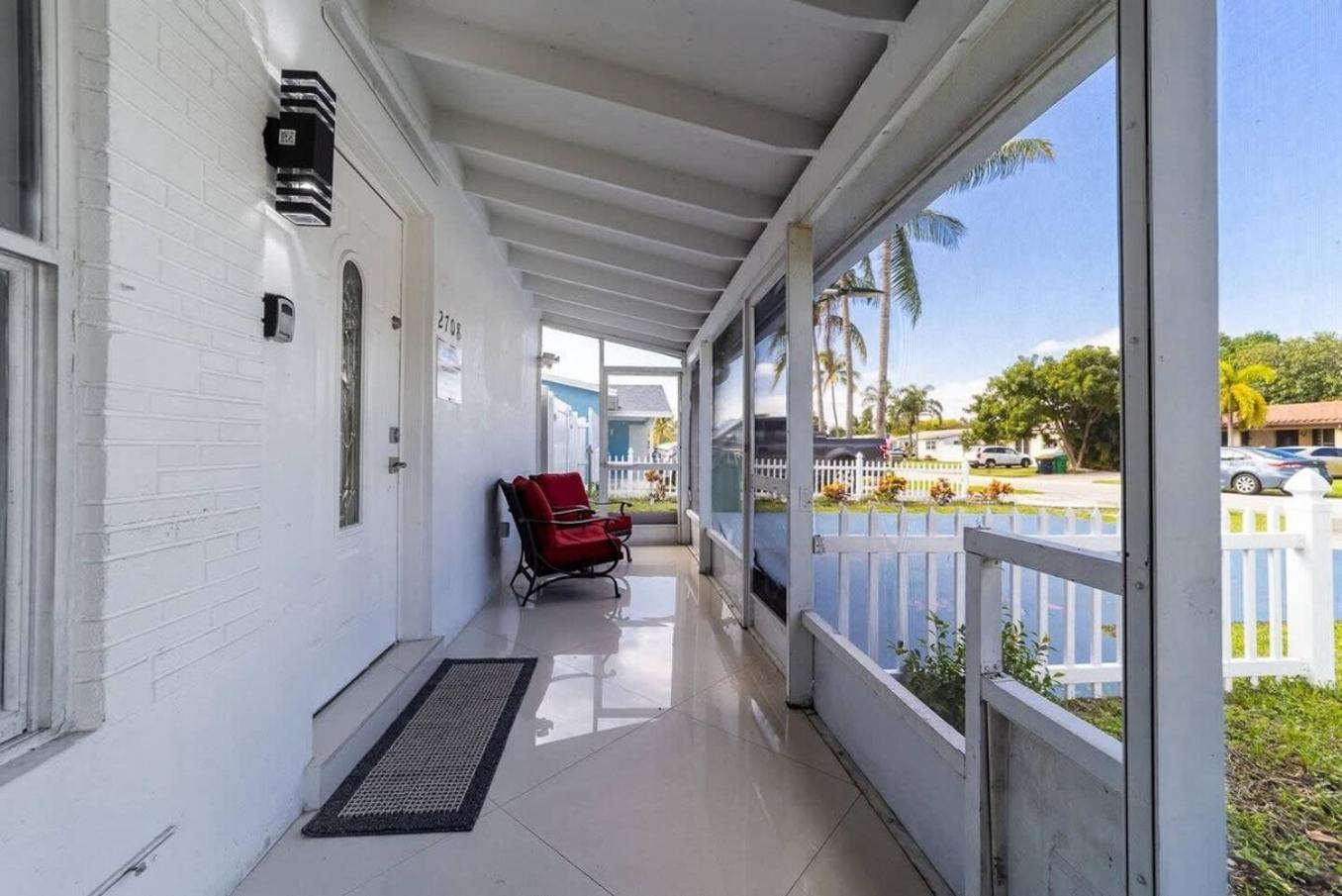 Private Heated Pool In Ftl Near Fort Lauderdale