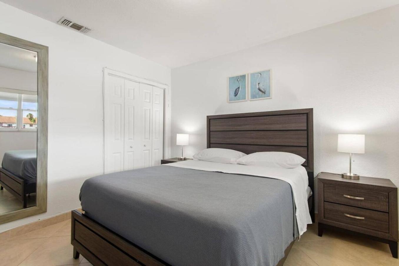 Lakeside Retreat 3br, 2bth Near Hard Rock Casino * Fort Lauderdale