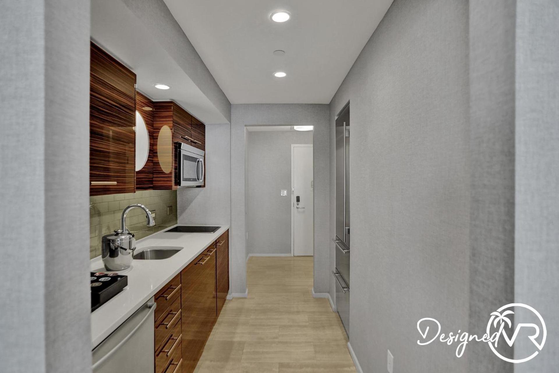 Apartment Stunning Beachfront Luxury- Your Perfect Getaway!