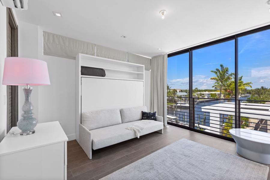 Boardwalk Mansion Holiday home Fort Lauderdale