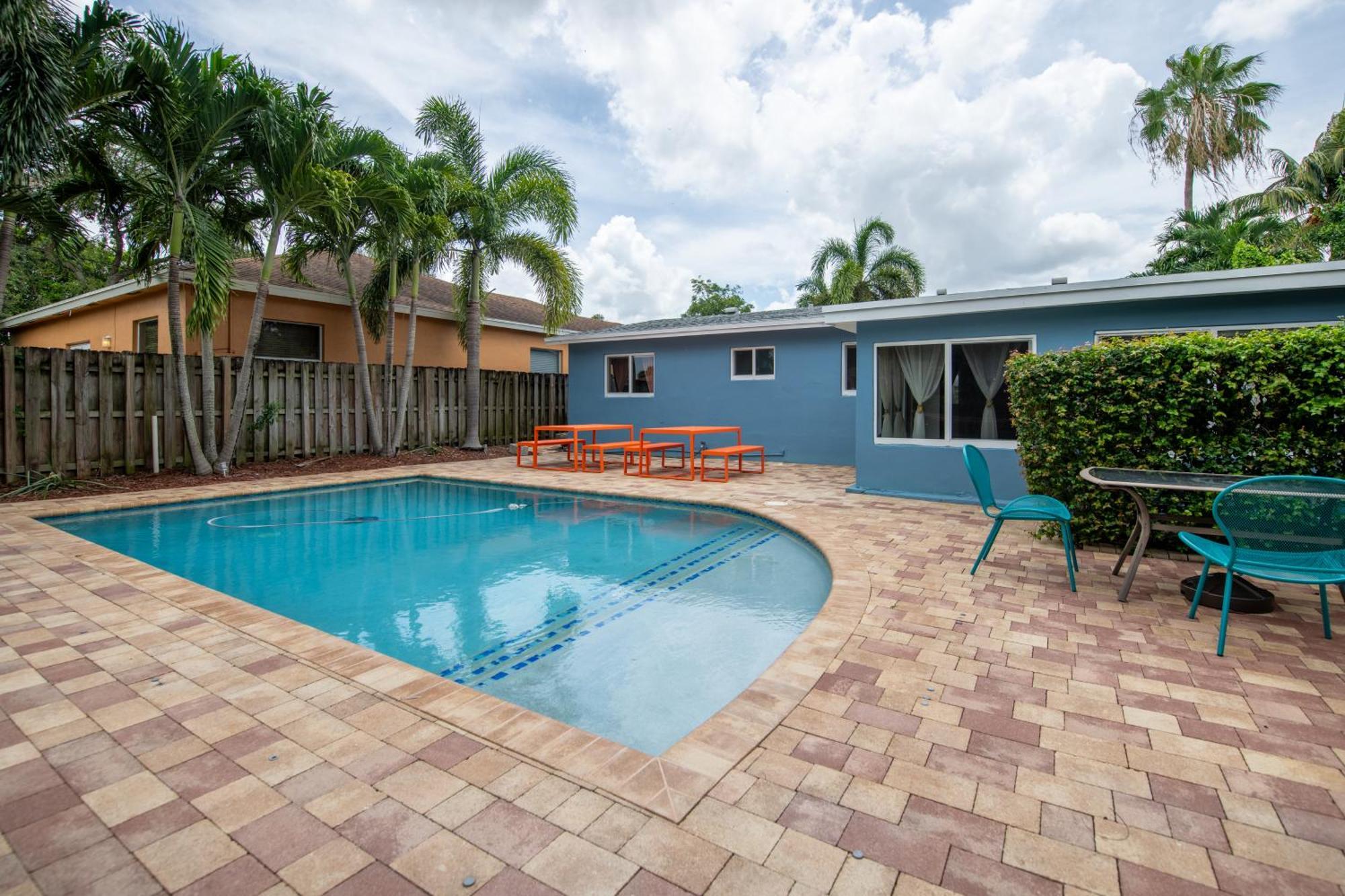 3br Villa! Amazing Pool, Bbq, Billiards, Near Beach!! Holiday home Fort Lauderdale