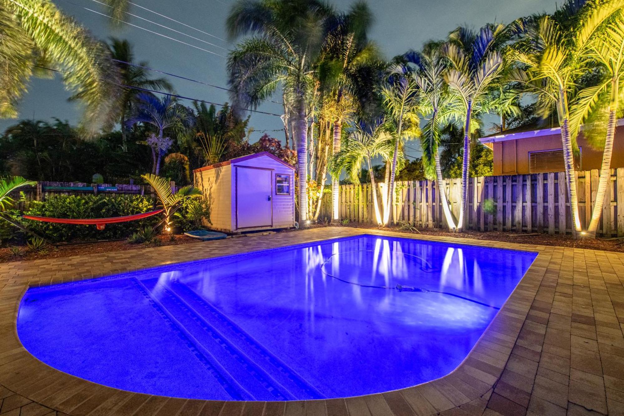 Holiday home 3br Villa! Amazing Pool, Bbq, Billiards, Near Beach!!