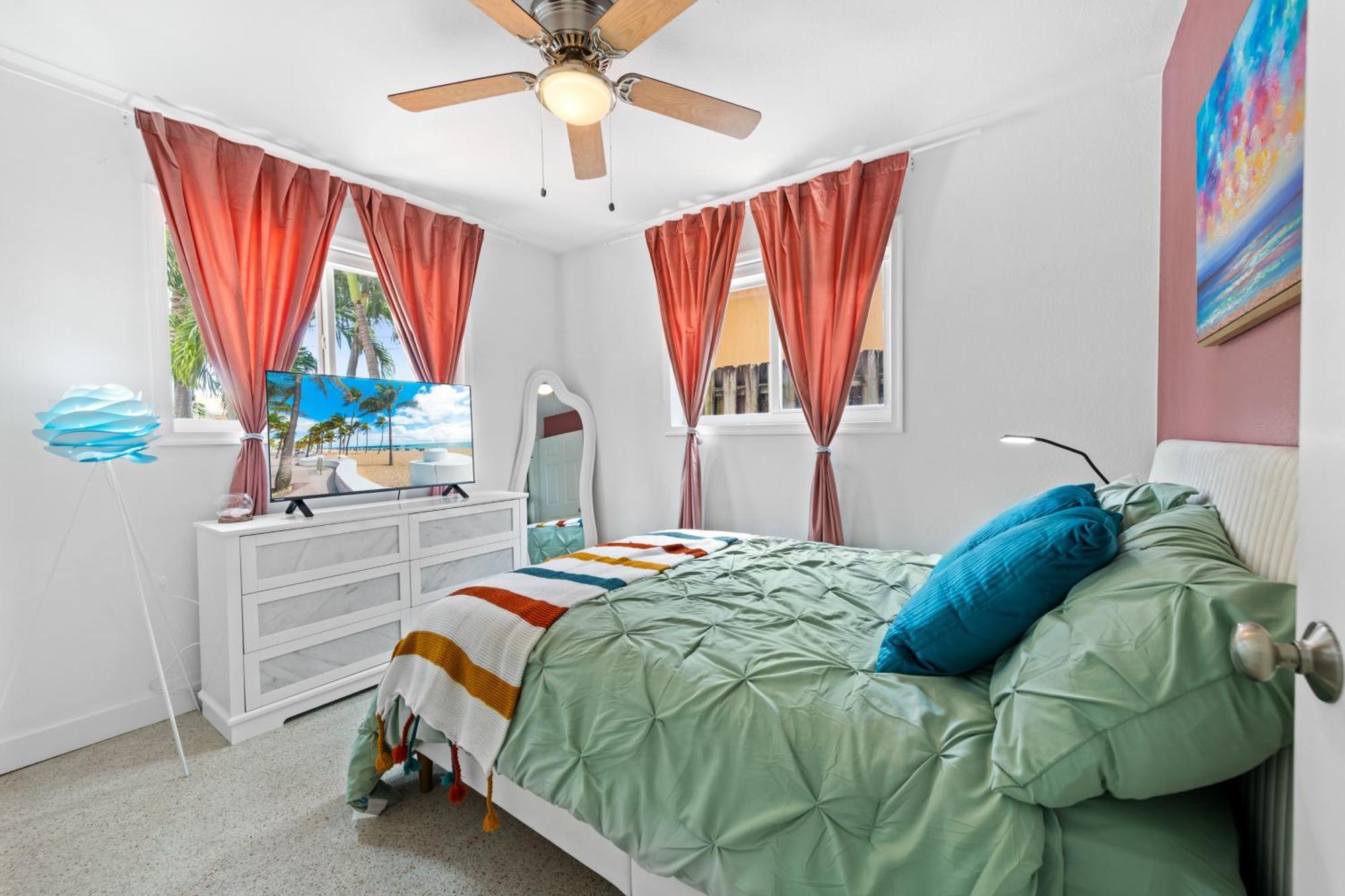 Holiday home 3br Villa! Amazing Pool, Bbq, Billiards, Near Beach!! Fort Lauderdale