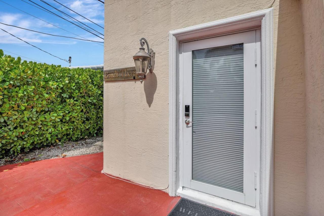 Holiday home Trendy 1br 2ba Heated Pool Short Walk To The Fort Lauderdale