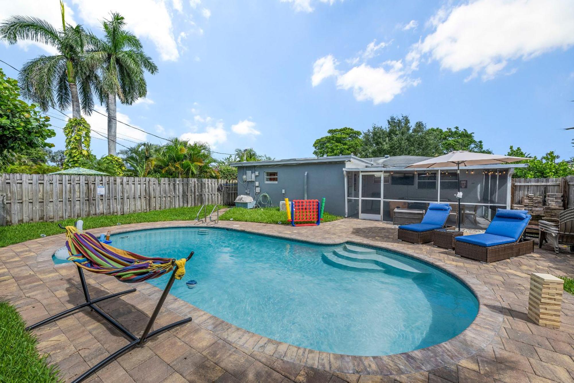Holiday home 3br Mini Oasis - Pool, Game Lounge And Near Beaches