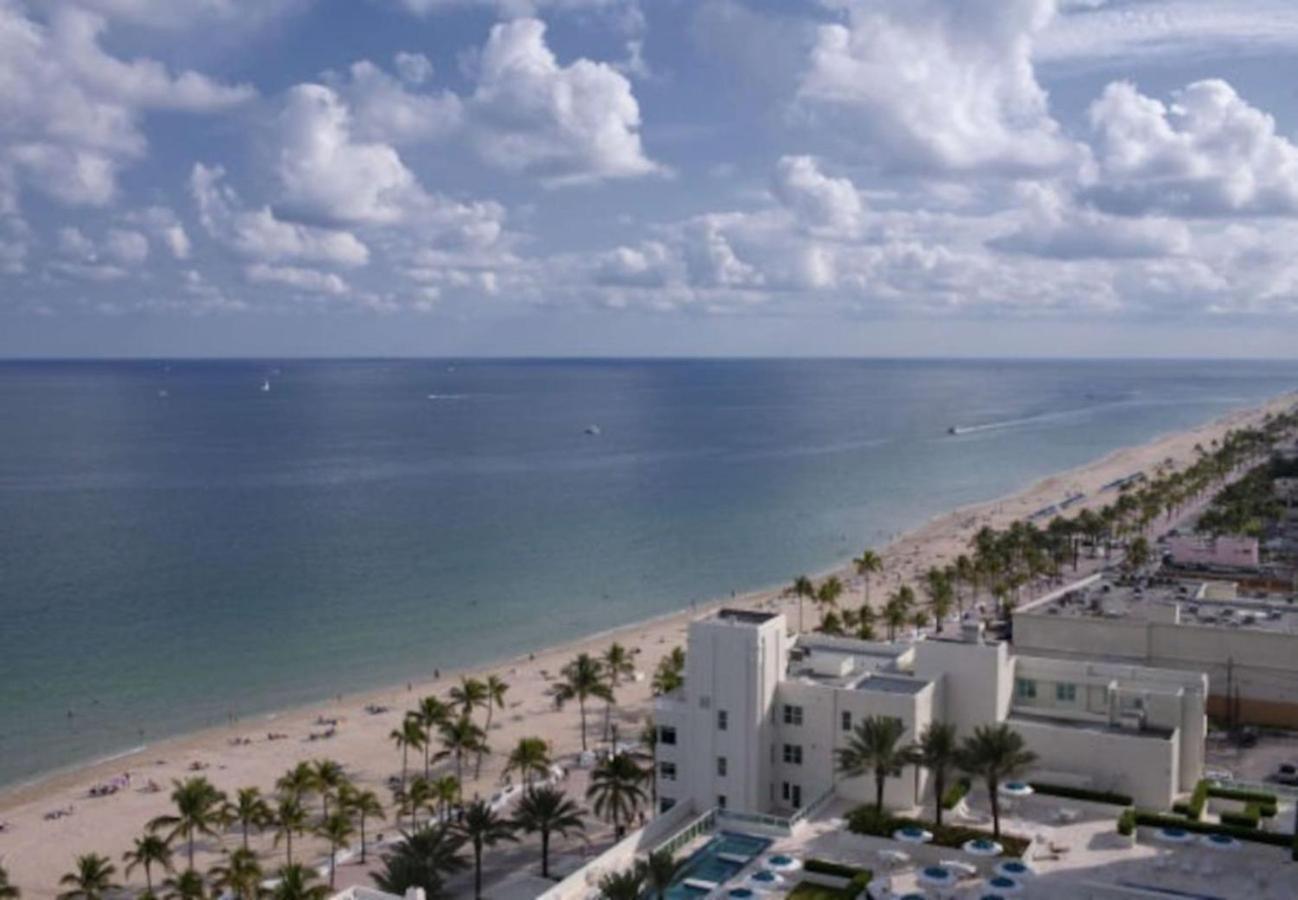 Marriott Beachplace Towers Luxury Guest