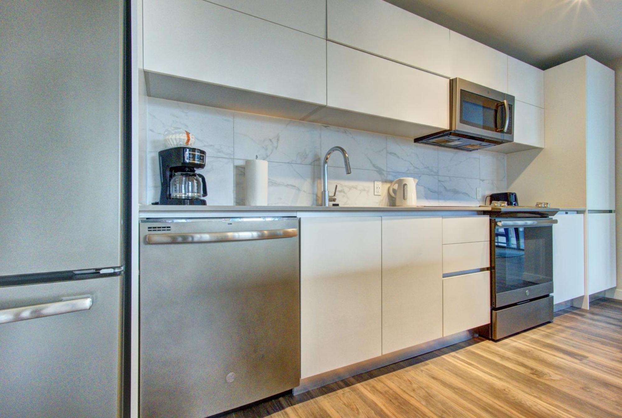 Sejur Homes * Fort Lauderdale