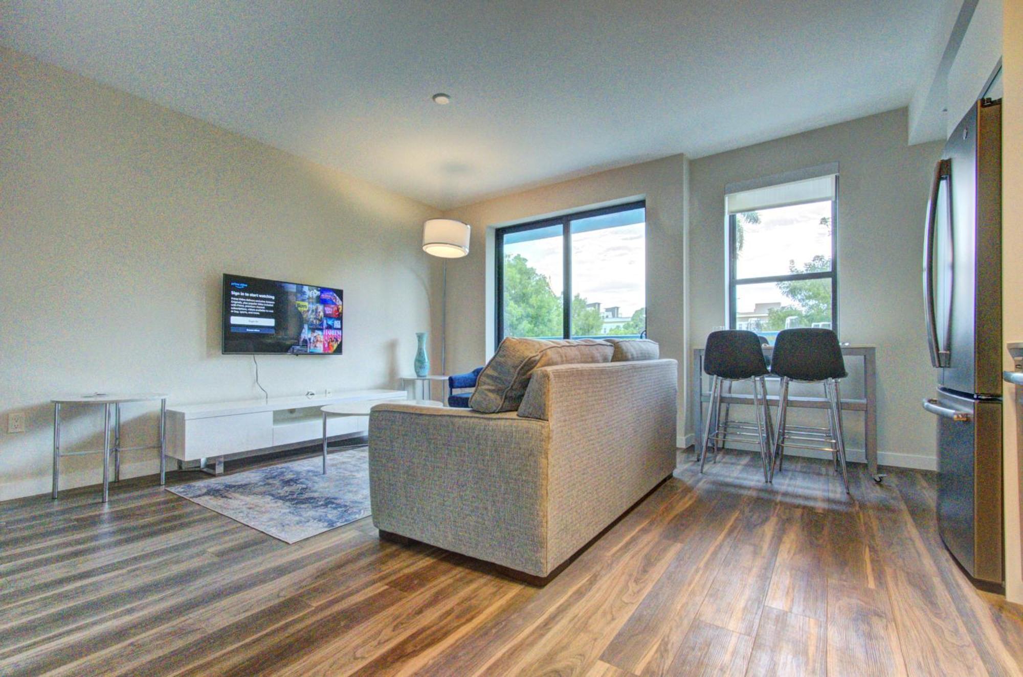 Sejur Homes Fort Lauderdale