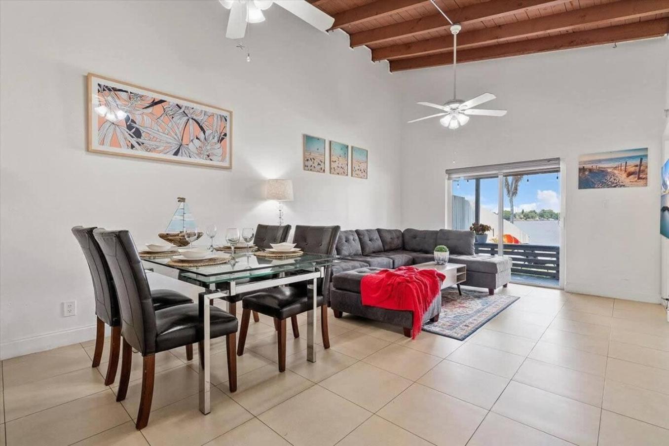 Holiday home Lakefront 3 Bdrm Ftl & Hard Rock Casino Fort Lauderdale