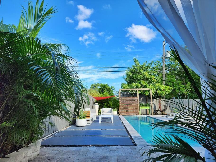 Beautiful House With Private Pool Holiday home Fort Lauderdale