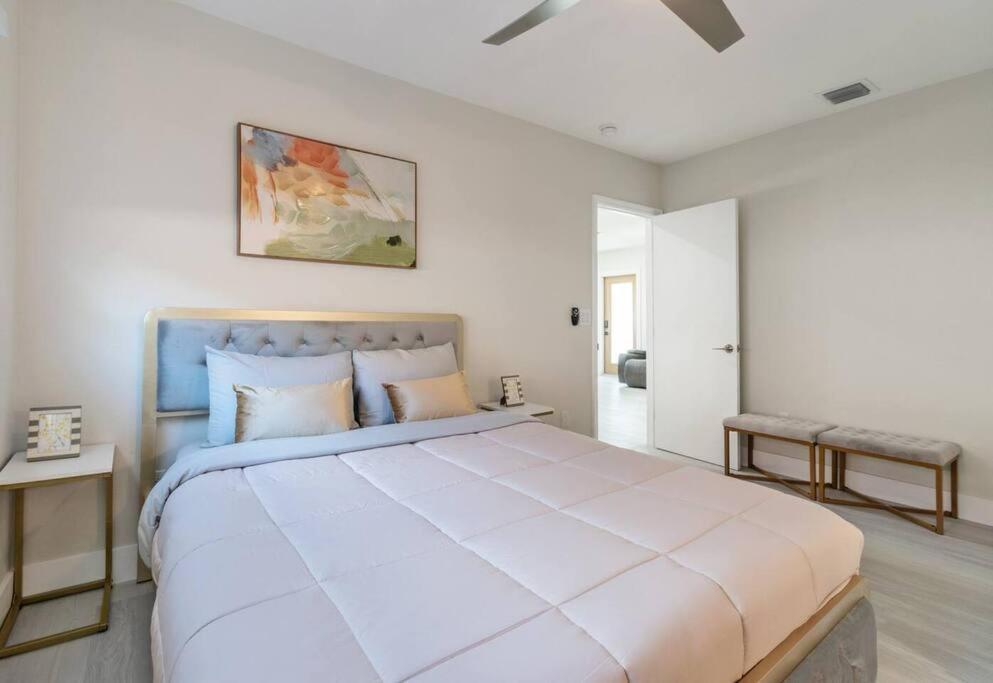 Cozy Victoria Park Retreat Unit 3 - Olas Fort Lauderdale
