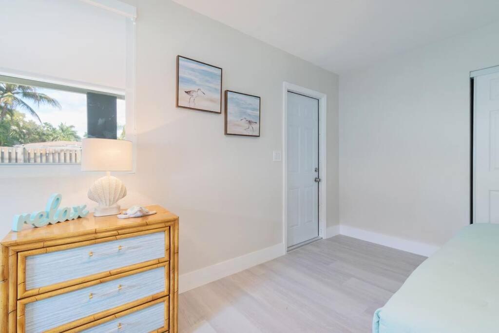 Executive Retreat Unit 1 - Lauderdale