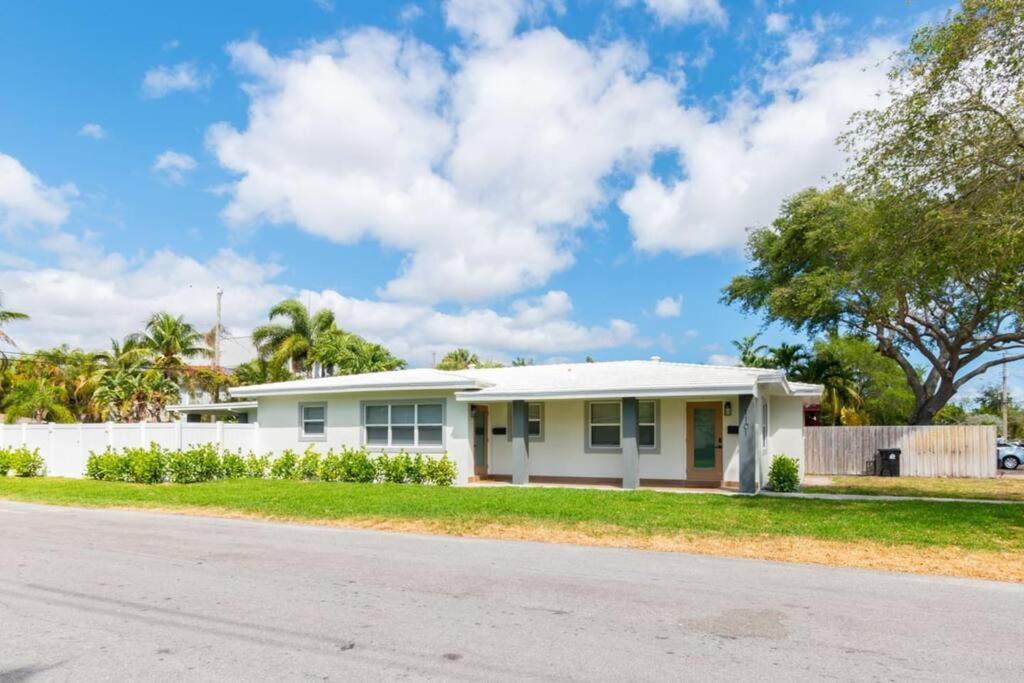 Executive Retreat Unit 1 - Lauderdale * Fort Lauderdale