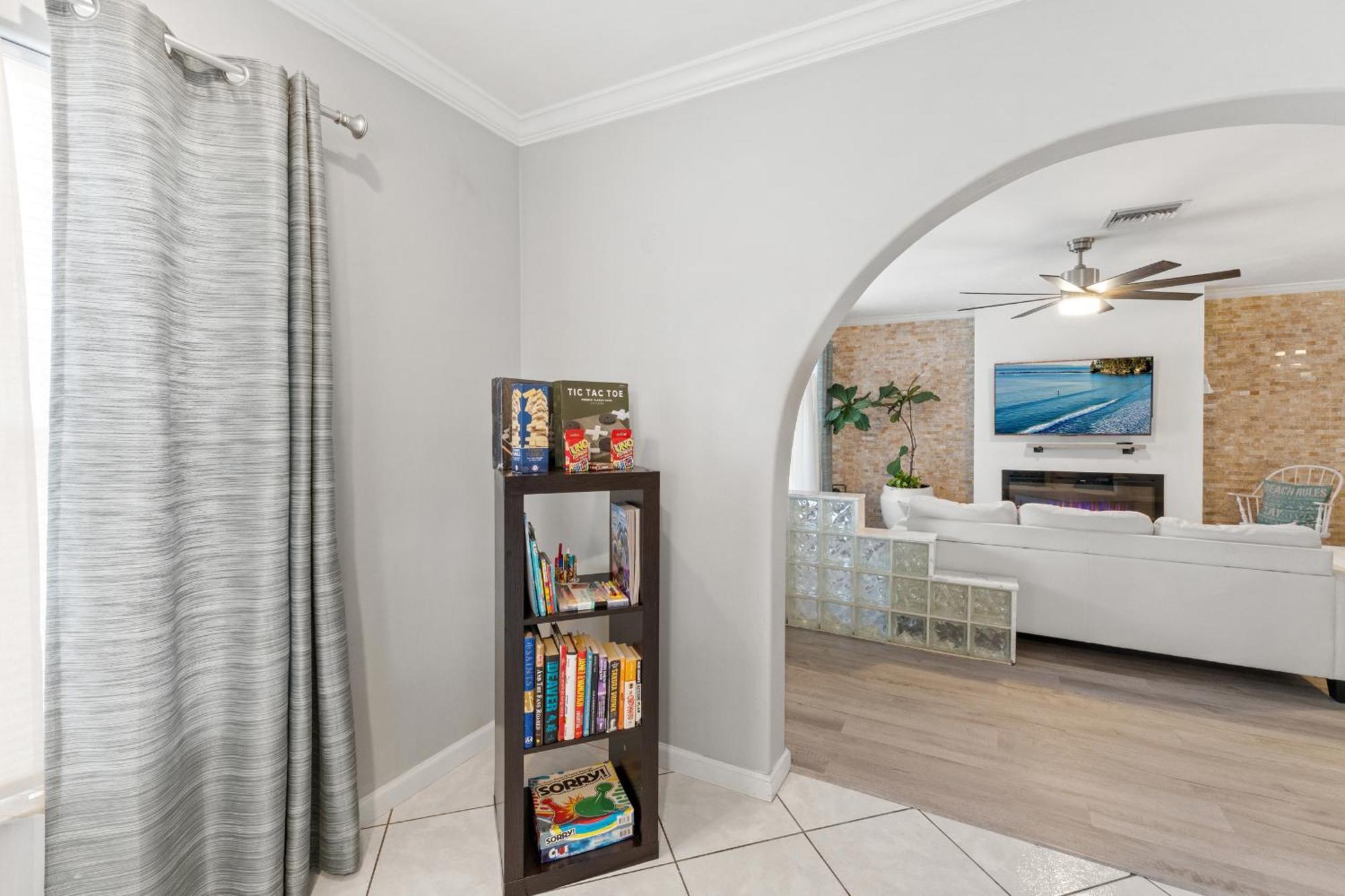 Holiday home Spacious 4br, 5 Min Chase Stadium, Pool & Jacuzzi