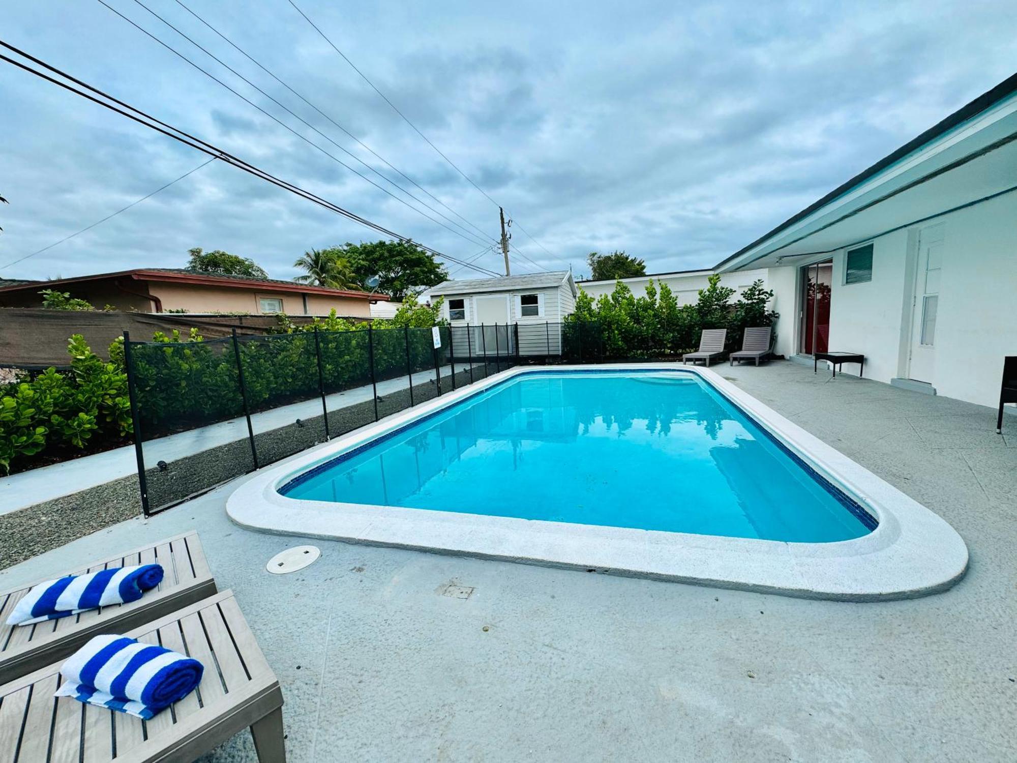 Holiday home Tropical Pool Courtyard & Garden View Fort Lauderdale