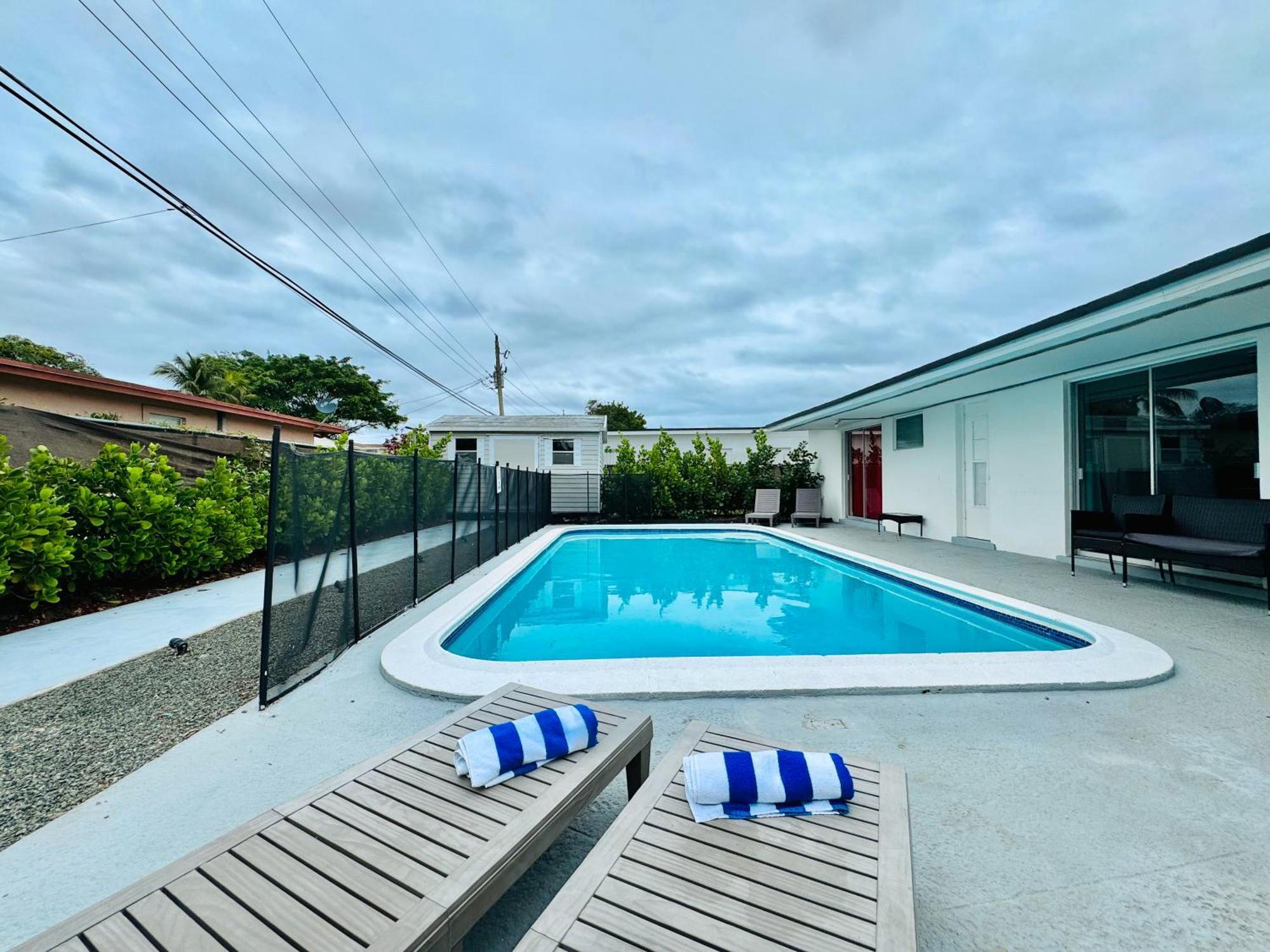 Holiday home Tropical Pool Courtyard & Garden View Fort Lauderdale